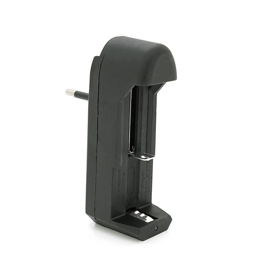 04448 Зарядний пристрій універсальний BLC-001A 1AA / 1AAA / 18650, 3.7V / 1000mAh - Зображення 1