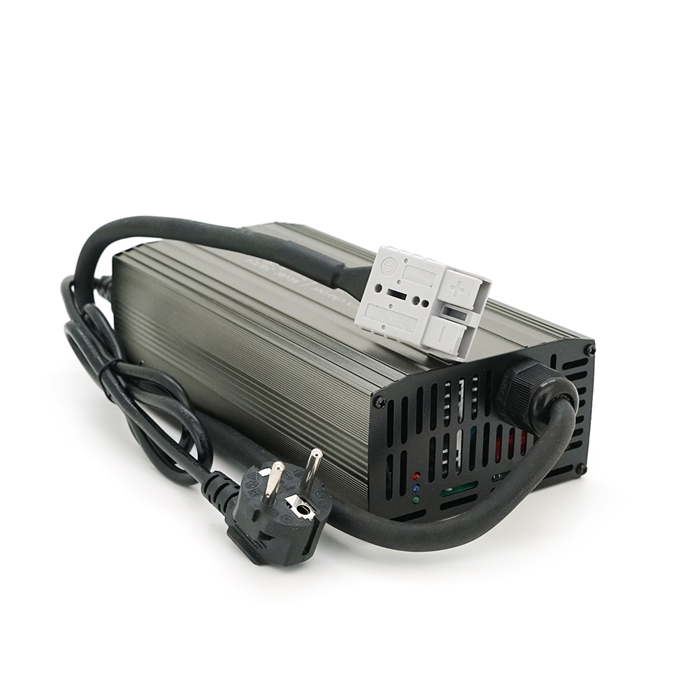 37010 Зарядний пристрій для акумуляторів Li-ion 12V(12,6), 25-30A, штекер Anderson. 185x88x60mm - Зображення 1