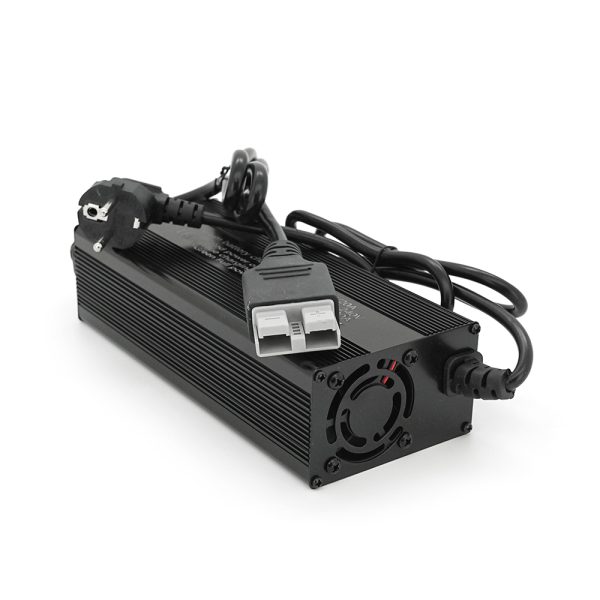 Зарядний пристрій для акумуляторів Li-ion 24V(29,4), 10-20A, раз&apos;ем Anderson, 185x88x60mm