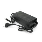 Зарядний пристрій Jinyi для акумуляторів LiFePO4 12V(14,6V),4S,3A,штекер 5.5*2.5,з індикацією,BOX - Зображення 3