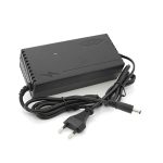 Зарядний пристрій для акумуляторів Li-ion 12V (12,6V),3S,10A, штекер 5,5х2,5мм, індикація