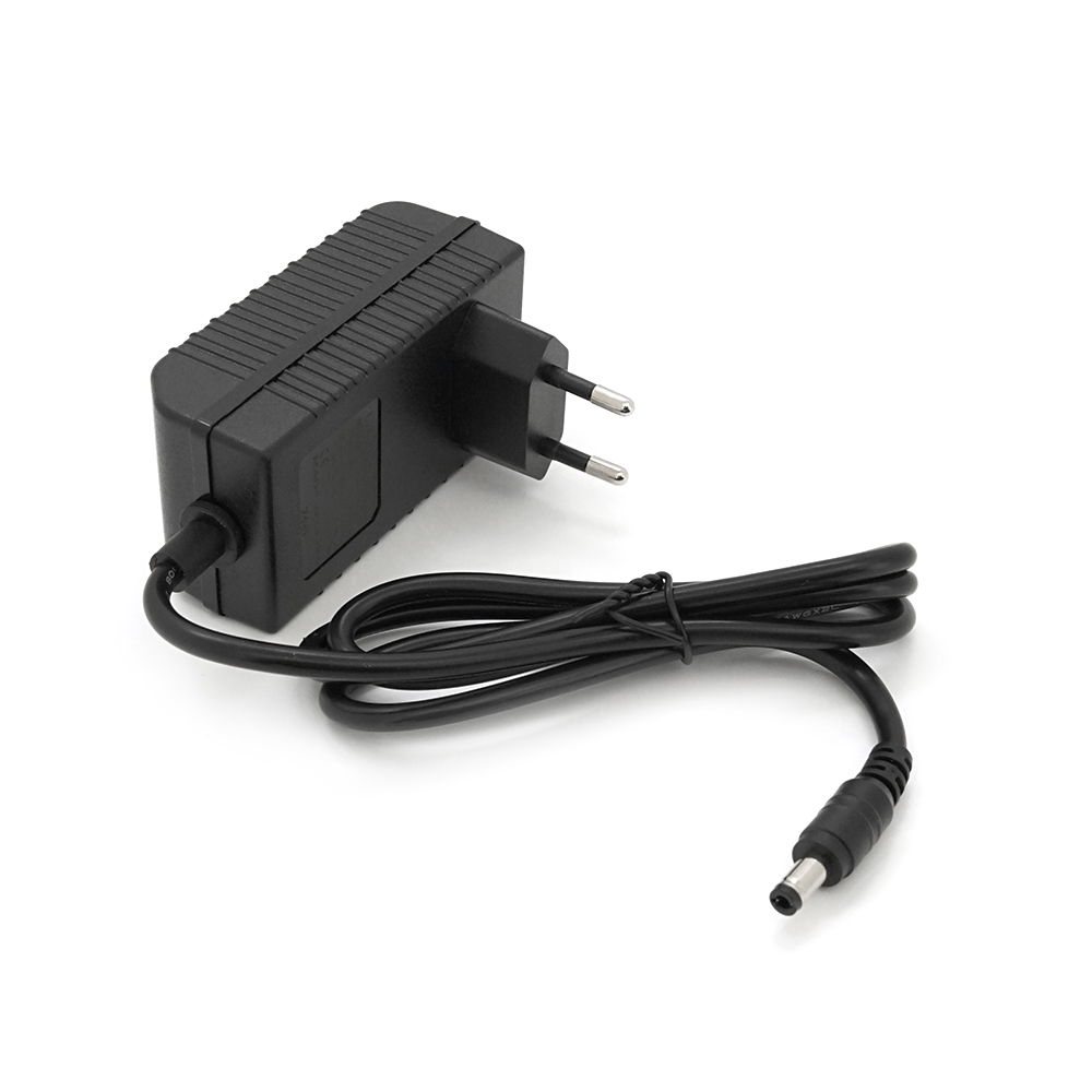 36944 Зарядний пристрій для акумуляторів Li-ion 8.4V3A,штекер 5,5х2,5мм, 87x46x42mm - Зображення 1