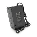 Зарядний пристрій для акумуляторів LiFePo4 48V(58,4V),16S,8A,500W, штекер Triangle plug (T-tipe / C13 / IEC). індикація, 220х122х86mm, 1.5kg - Зображення 3