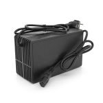 Зарядний пристрій для акумуляторів Li-ion 48V(58,8V),14S,10A,650W, індикація, 220х122х86mm, 1.5kg