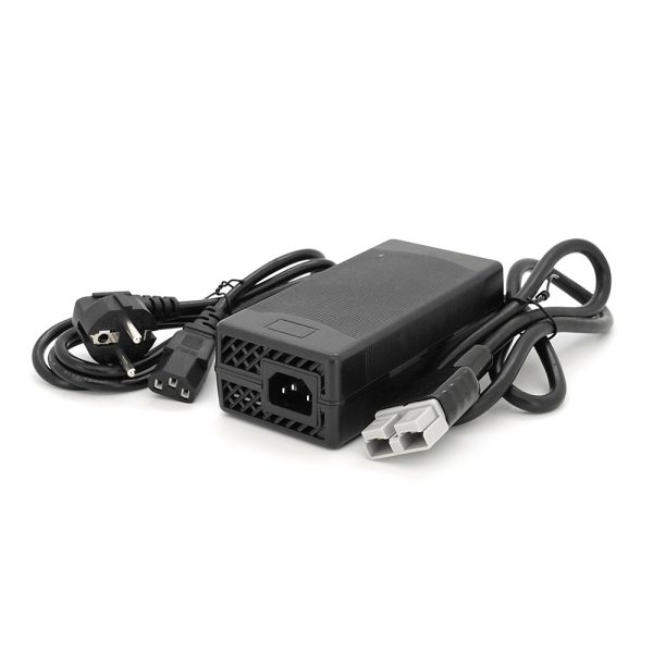 Зарядний пристрій для акумуляторів Li-ion 16,8V,4S,15A, роз&apos;єм anderson