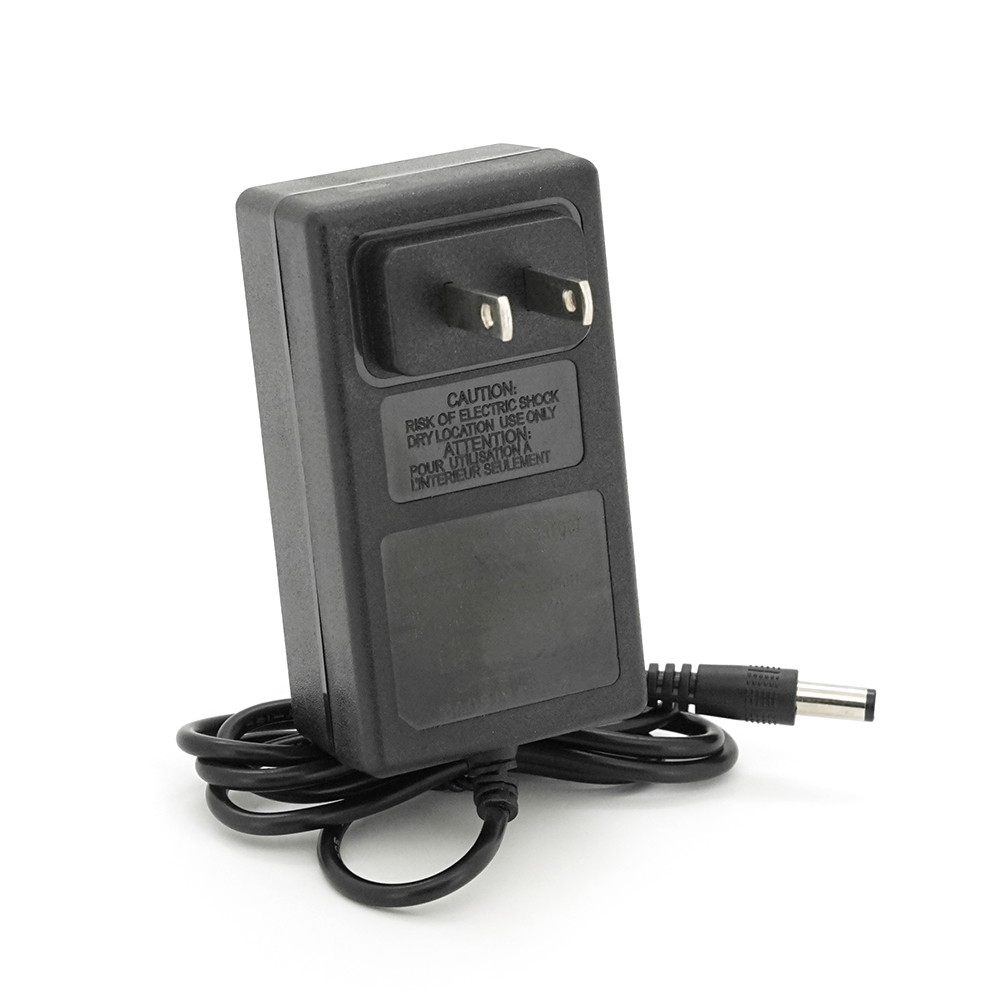 41956 Зарядний пристрій для акумуляторів Li-ion 16.8V,4S,2A, штекер 5,5х2,5мм, LED-індикація + перехідник - Зображення 1