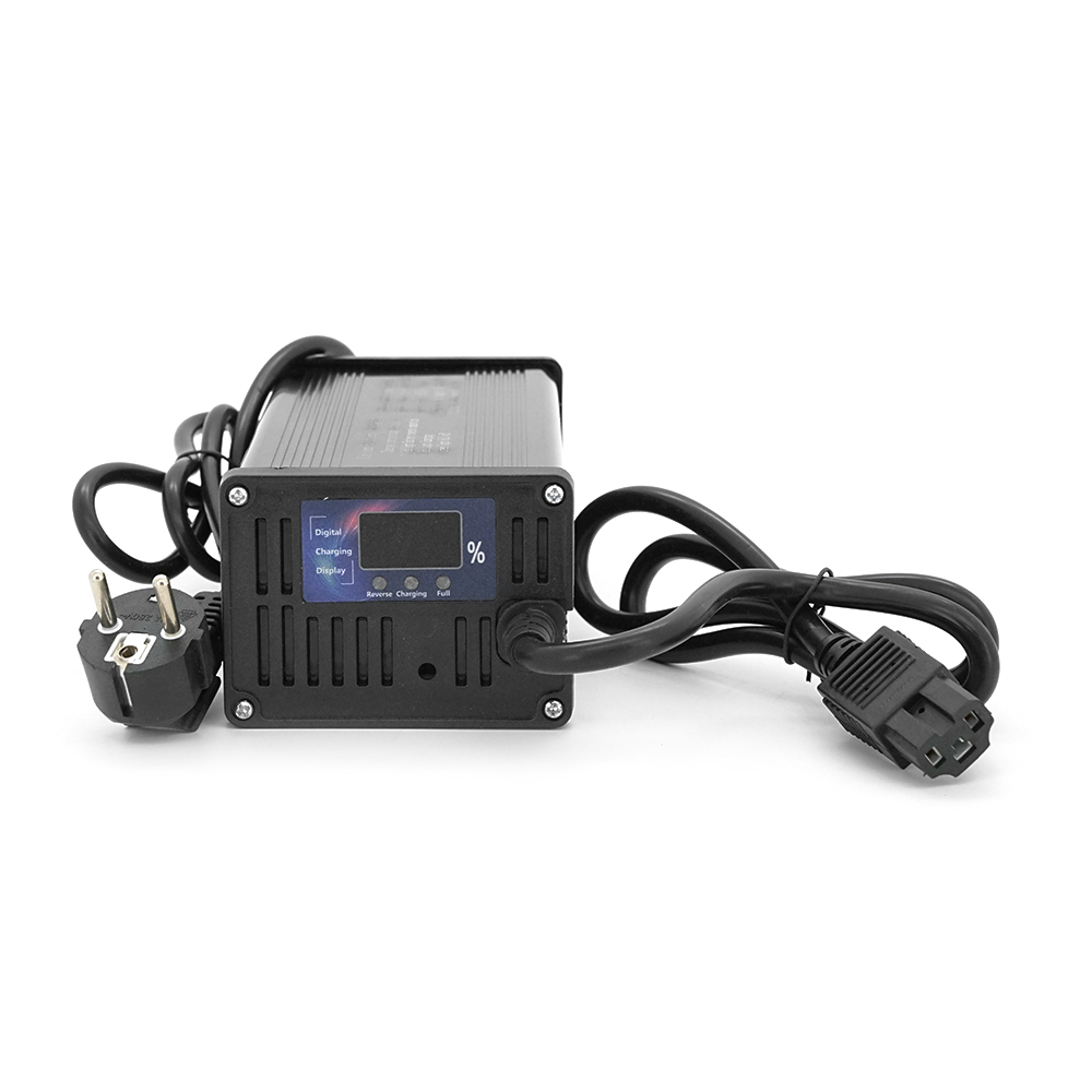 41960 Зарядний пристрій для акумуляторів Li-ion 48V(58,8V),14S,10A,650W, індикація, штекер Triangle plug (T-tipe / C13 / IEC) - Зображення 1