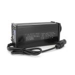 Зарядний пристрій для акумуляторів LiFePo4 48V(58,4V),16S,10A, штекер Triangle plug (T-tipe / C13 / IEC). індикація, 220х122х86mm, 1.5kg - Зображення 2